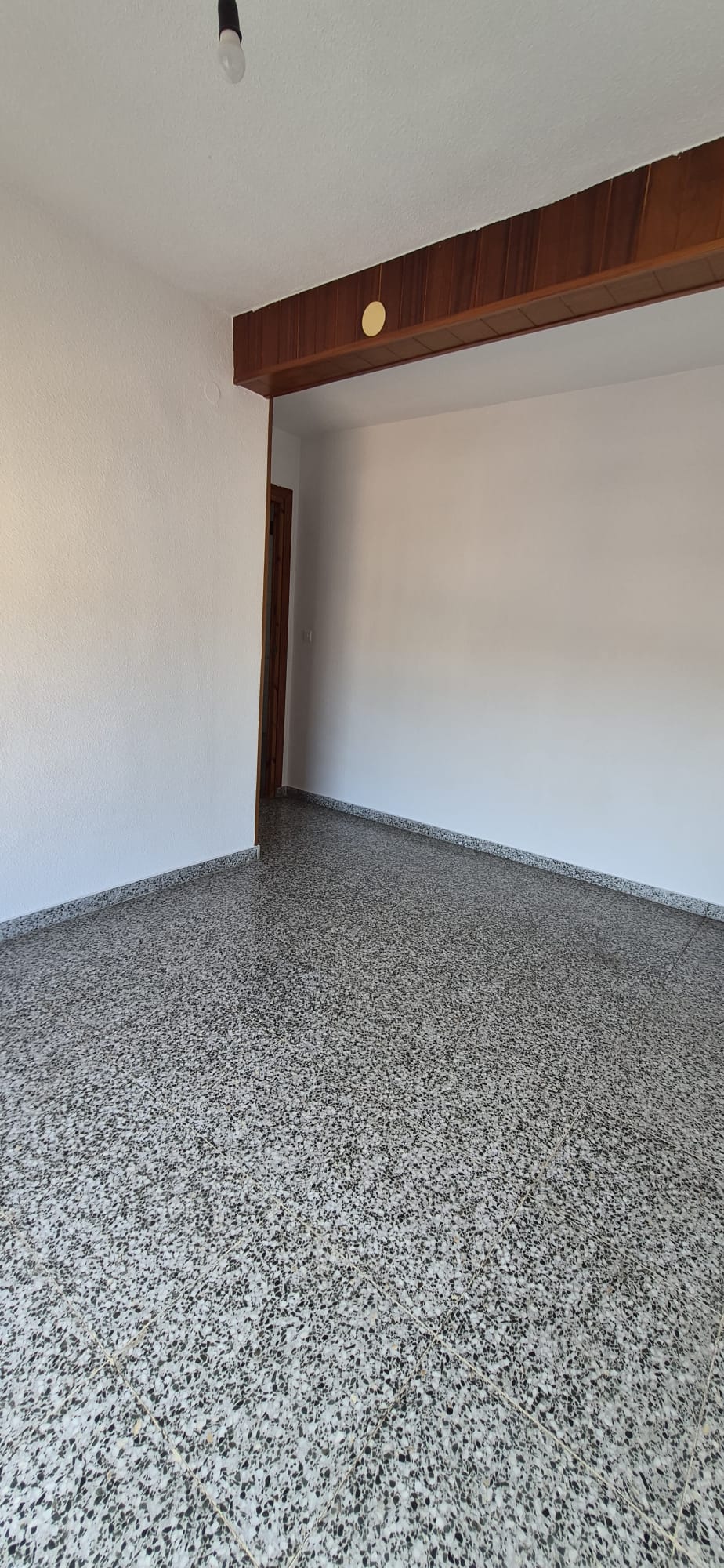 Townhouse in La Nucía Pueblo with 4 bedrooms and a good location.
