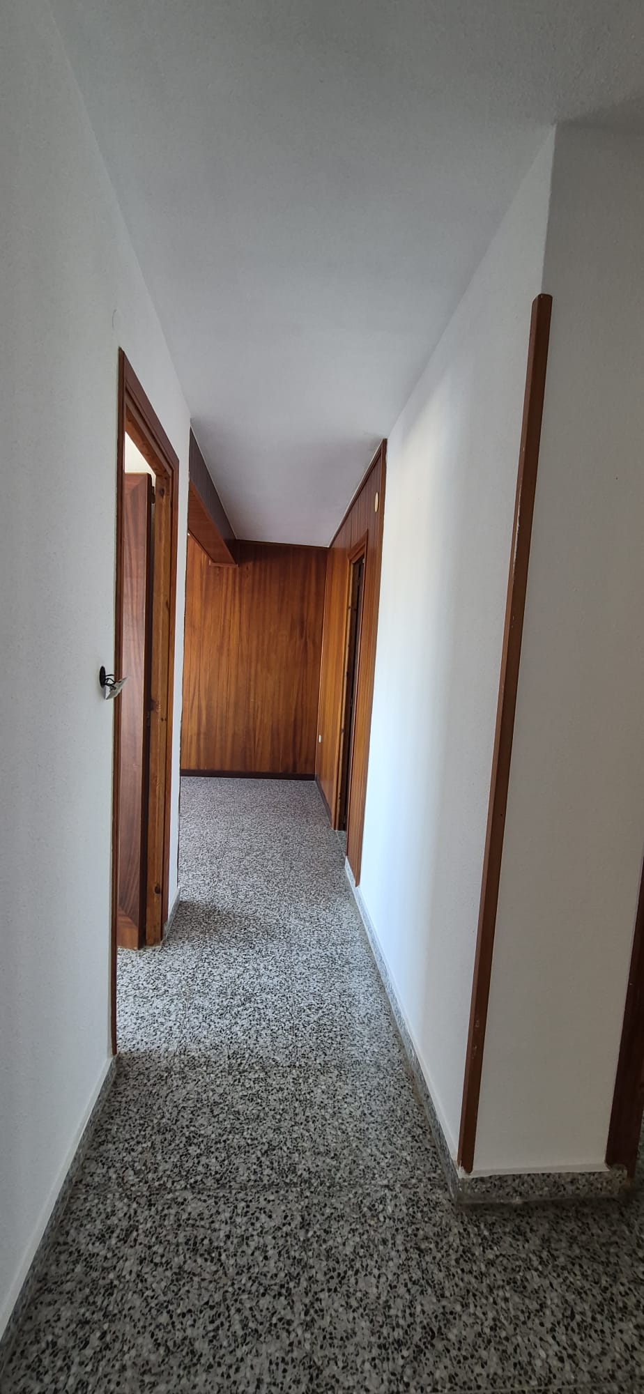 Townhouse in La Nucía Pueblo with 4 bedrooms and a good location.