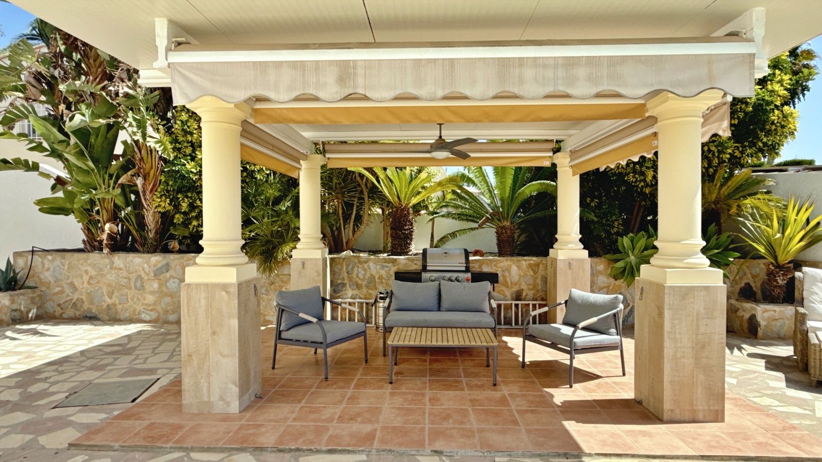 villa for sale in Moraira