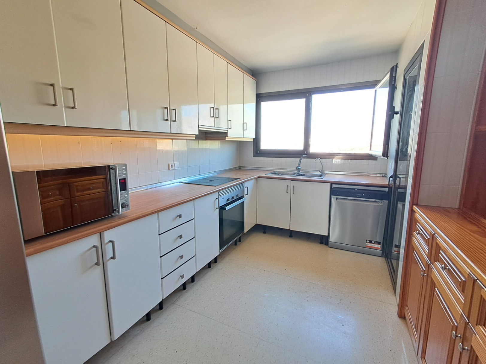 Appartement de 2 chambres avec vue à vendre à Playa de Poniente, Benidorm
