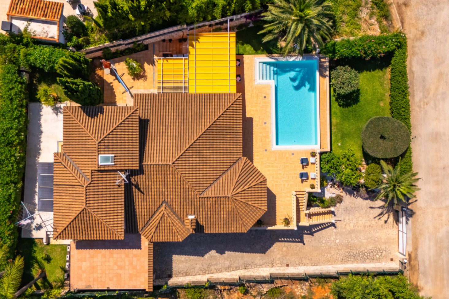 Villa with Infinity Pool & 180° Sea Views in Denia