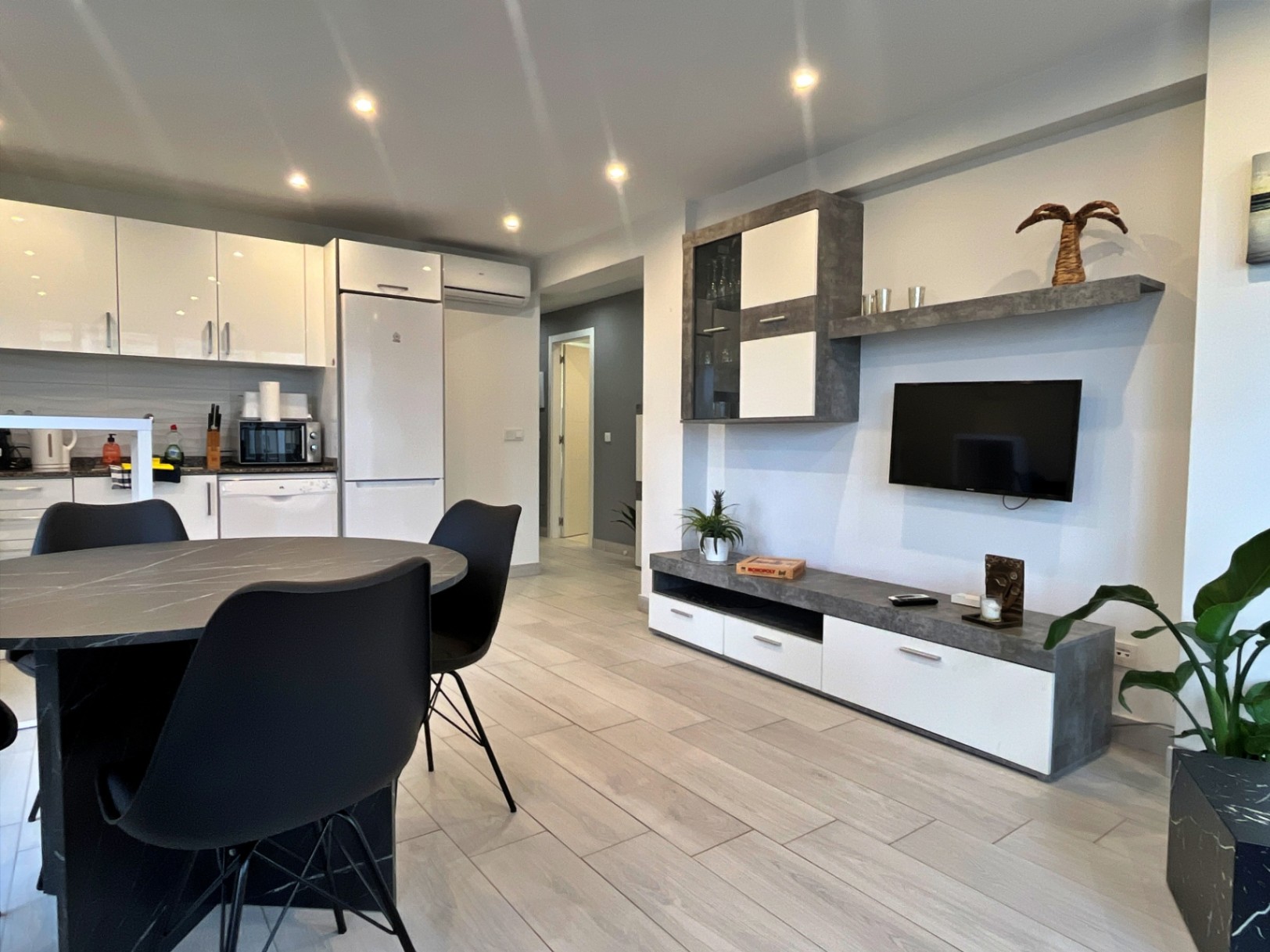 Apartamento de 2 habitaciones renovado, a 150 m de la playa