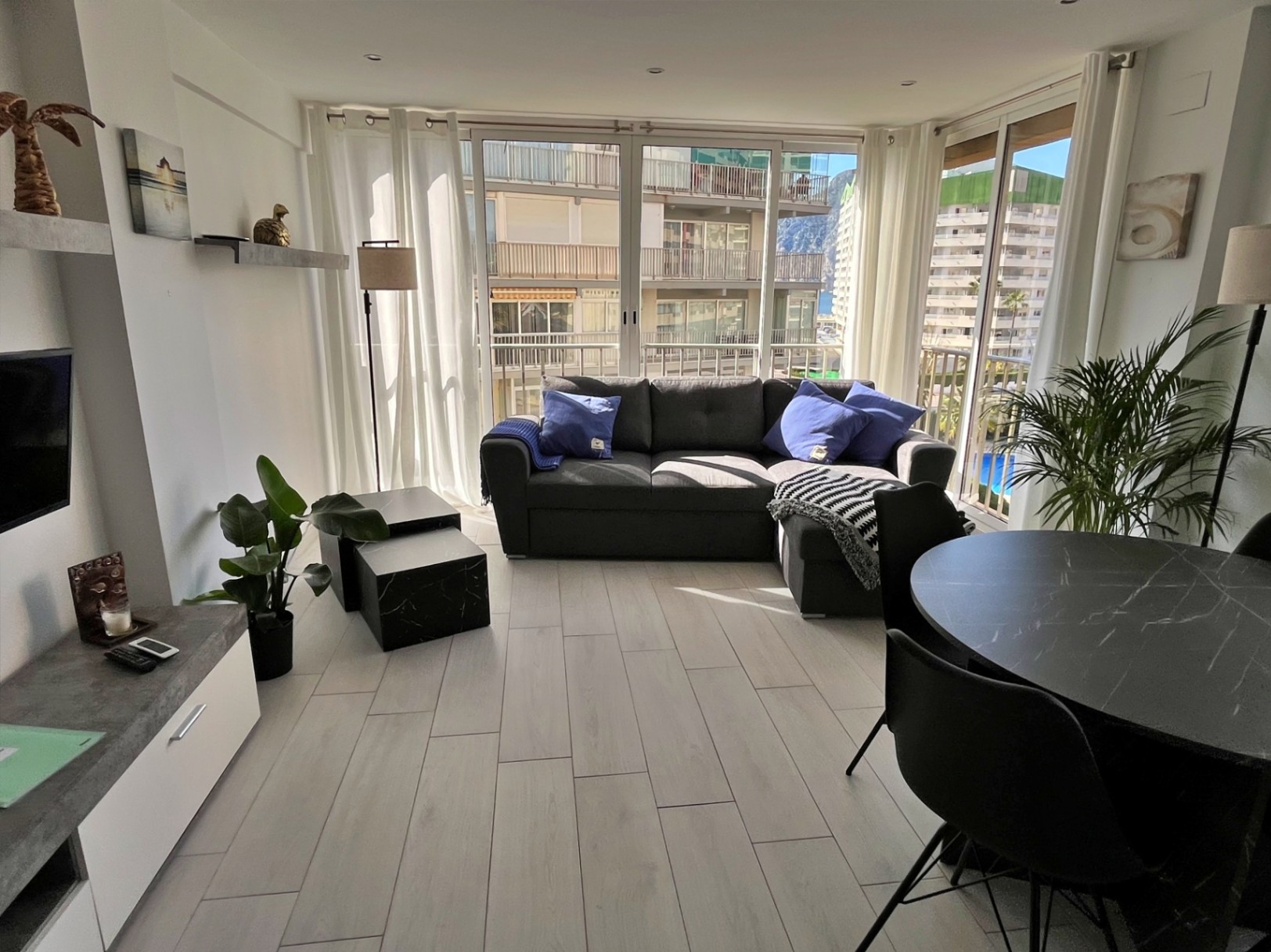 Apartamento de 2 habitaciones renovado, a 150 m de la playa