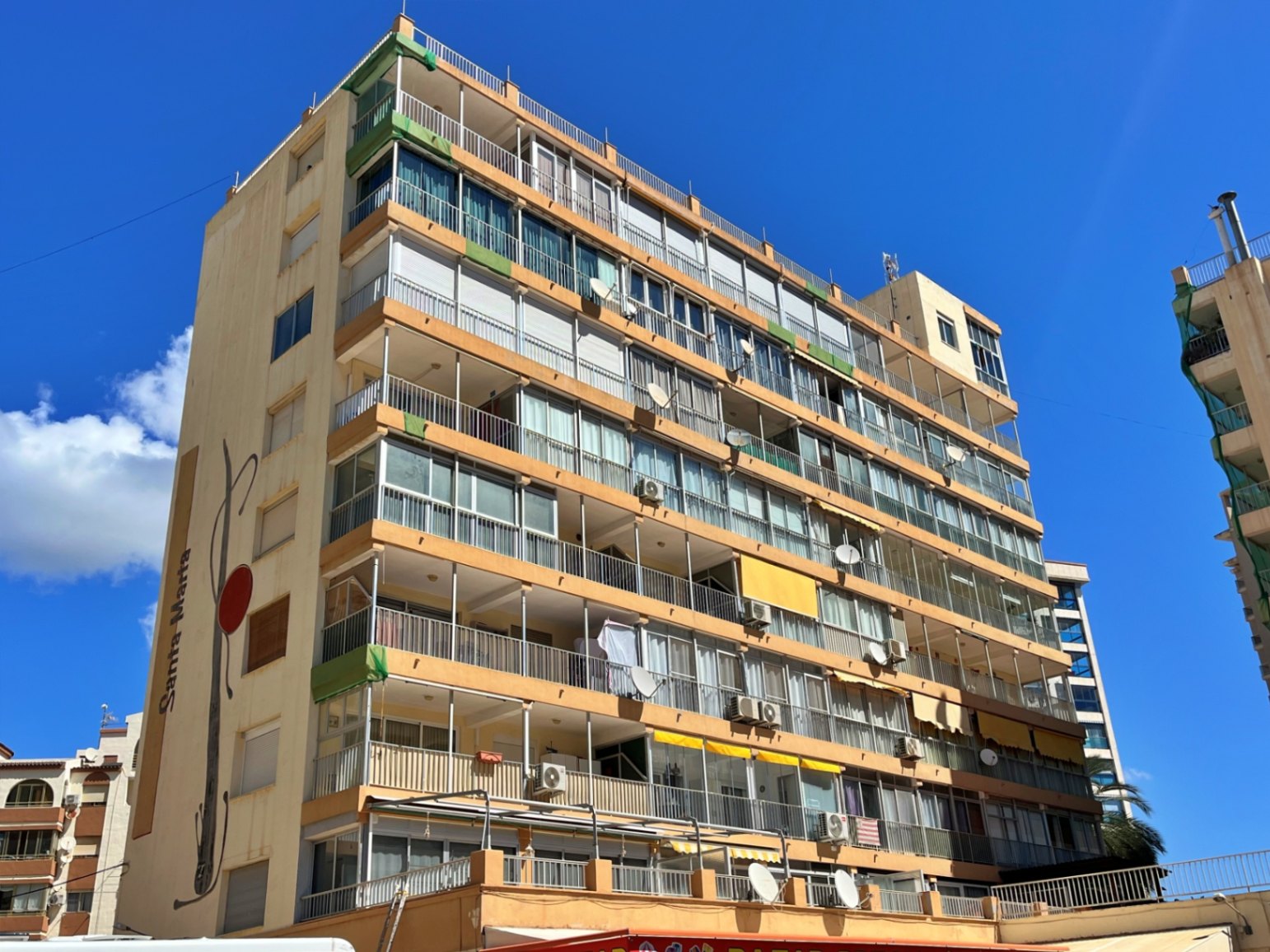 Apartamento de 2 habitaciones renovado, a 150 m de la playa