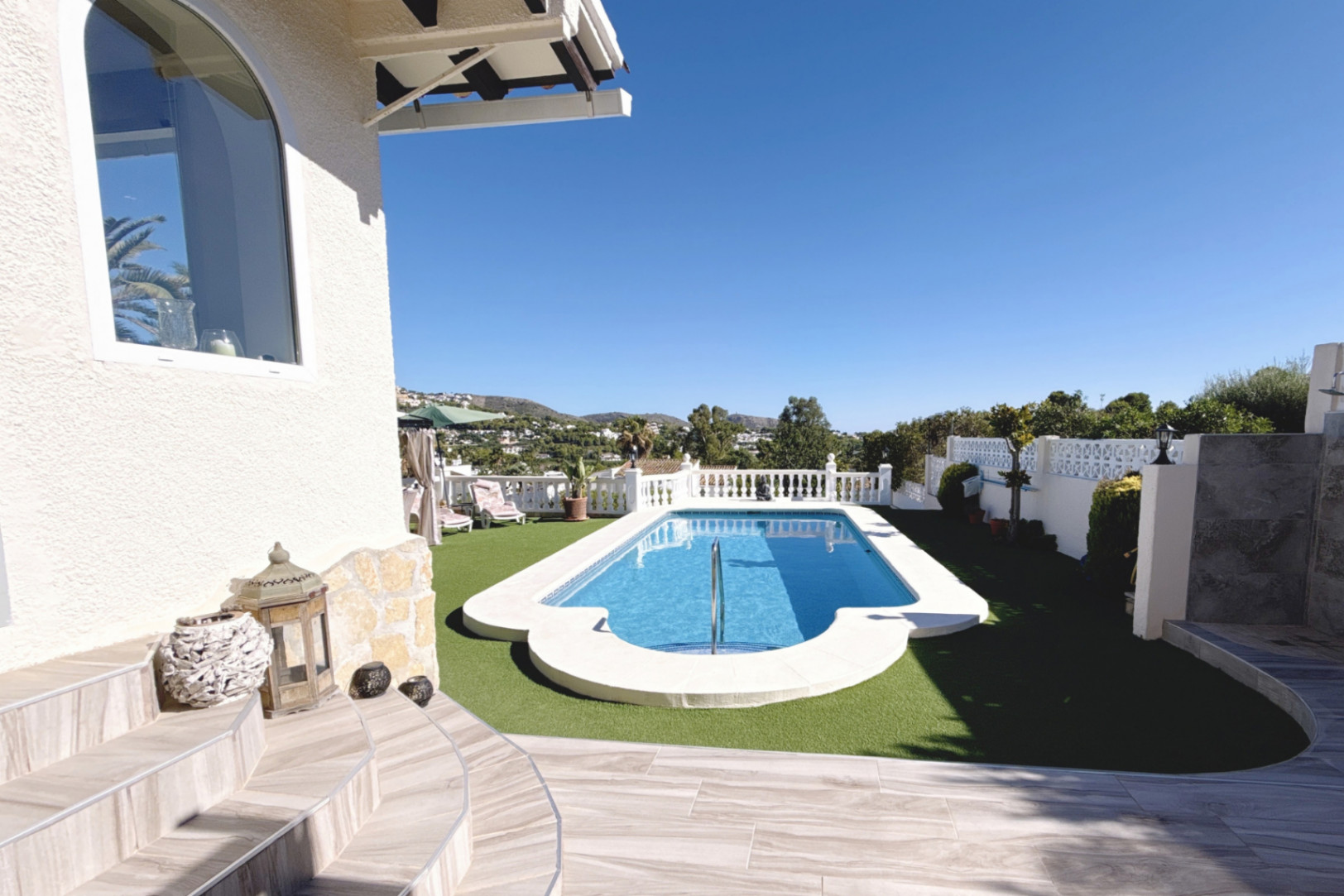 3-Zimmer-Villa in Moraira mit offenem Blick