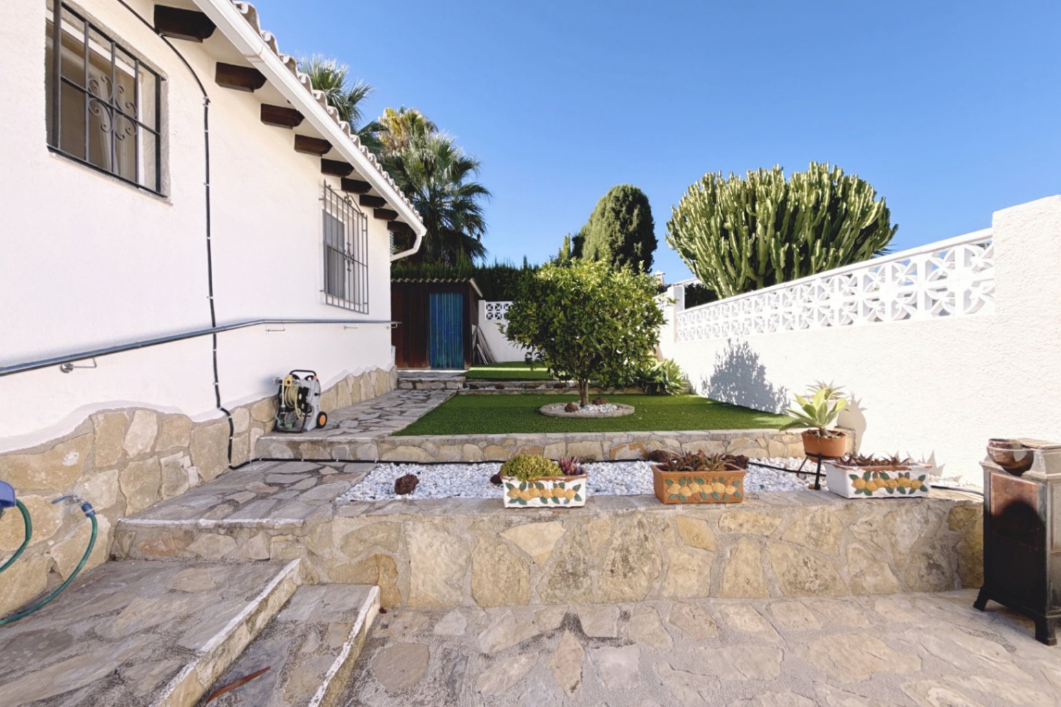 3-Zimmer-Villa in Moraira mit offenem Blick