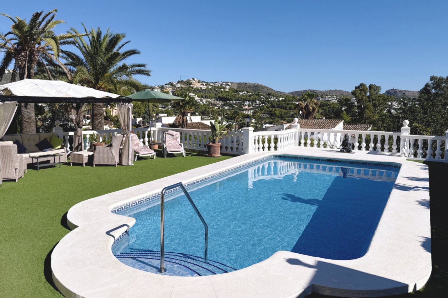 3-Zimmer-Villa in Moraira mit offenem Blick