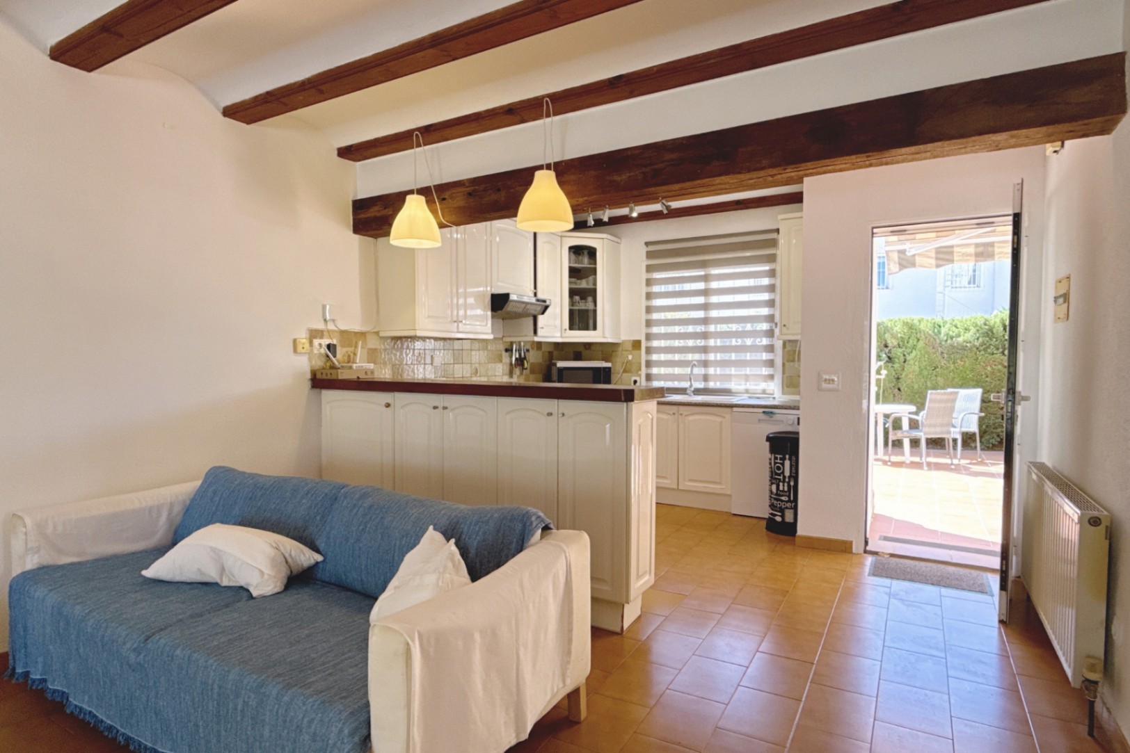 2-Zimmer-Bungalow in Moraira mit Gemeinschaftspool