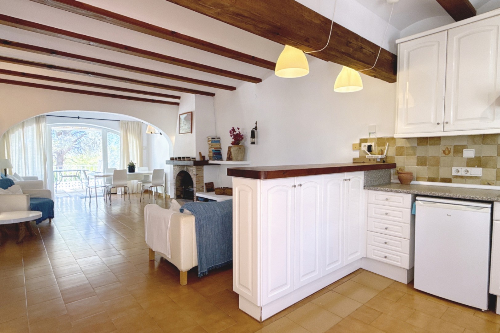 2-Zimmer-Bungalow in Moraira mit Gemeinschaftspool
