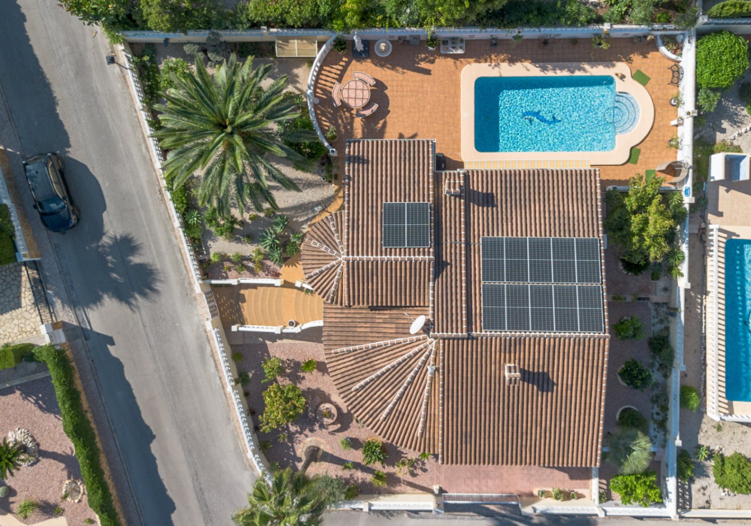 Villa de 4 dormitorios con piscina privada en venta en Orba