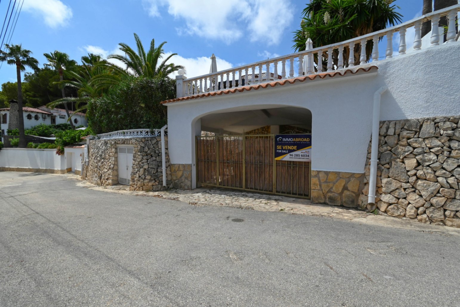 5-Bedroom Villa for Sale in Buevavista, Benissa 