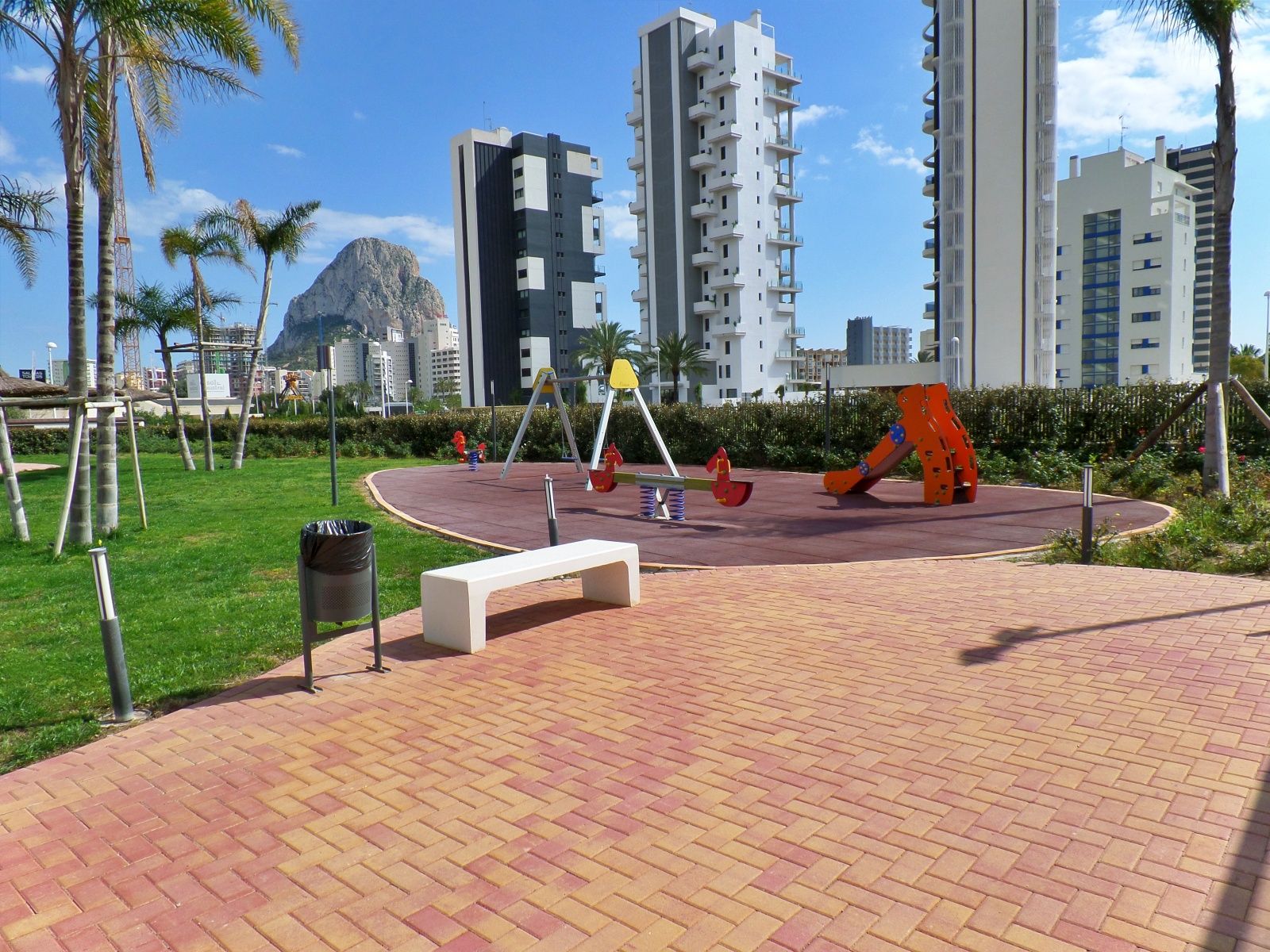 3 Bedroom Apartment in Calpe with Sea Views
