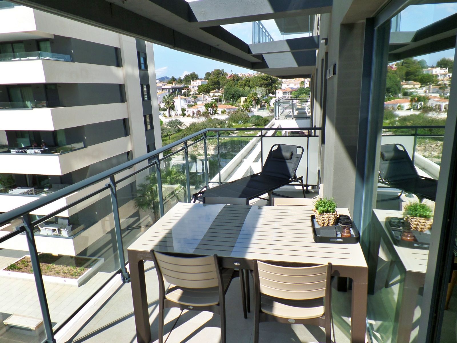 3 Bedroom Apartment in Calpe with Sea Views