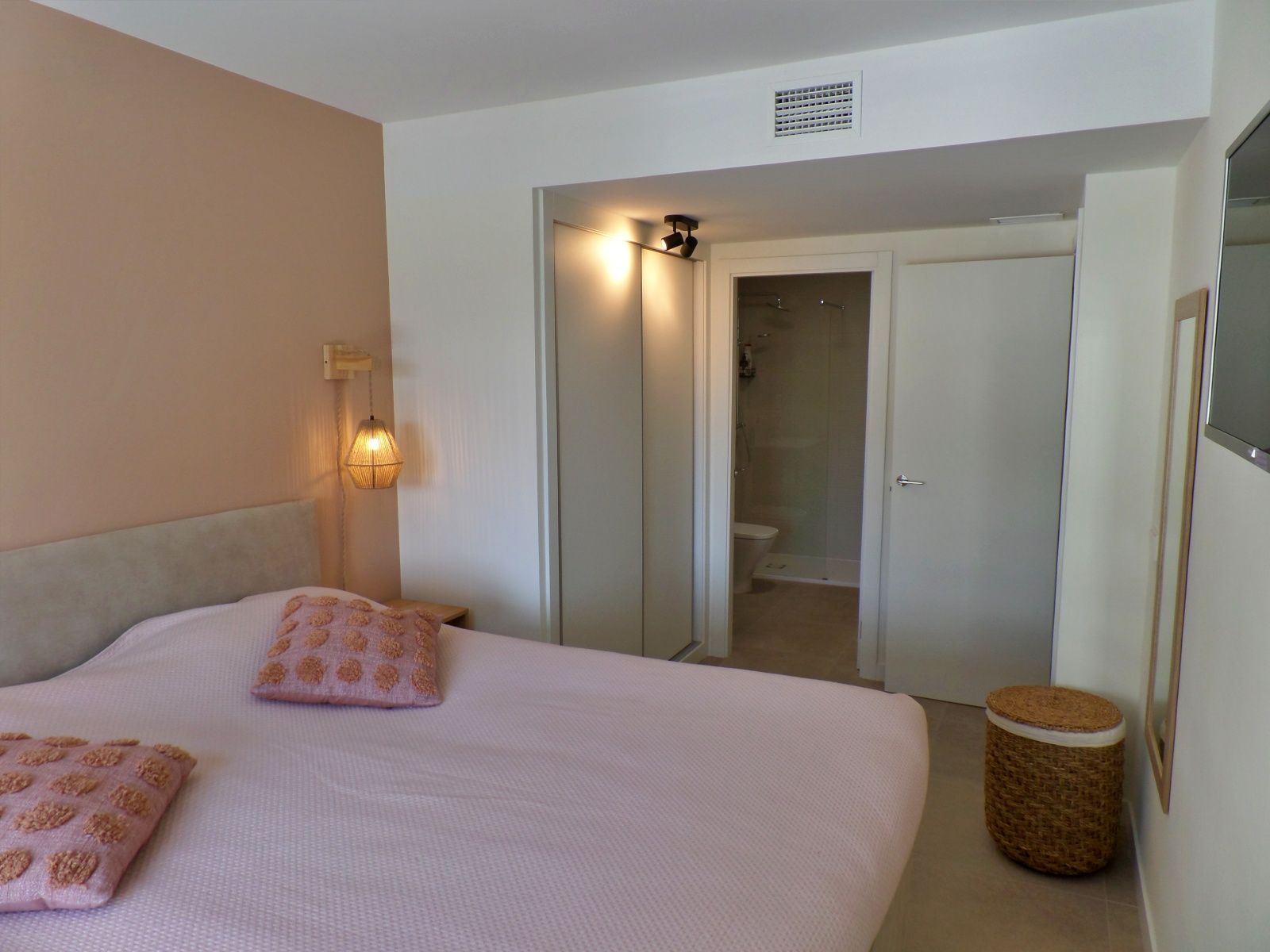 3 Bedroom Apartment in Calpe with Sea Views