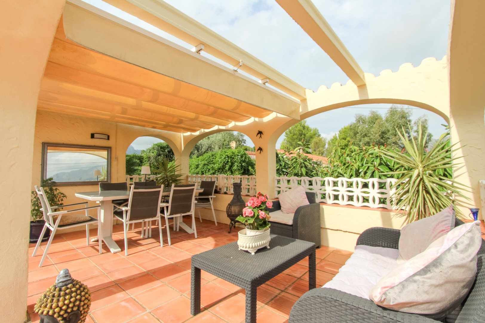 Beautiful Villa with Private Pool for Sale in El Aspre, Orba