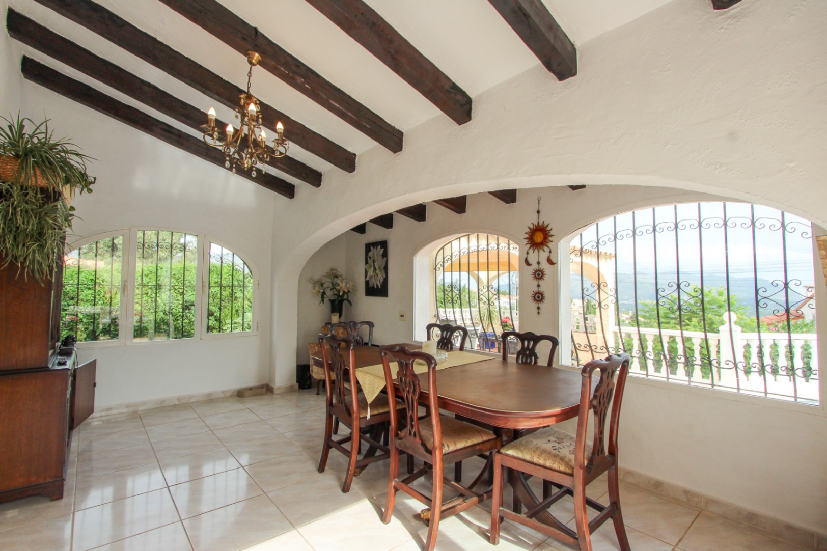 Beautiful Villa with Private Pool for Sale in El Aspre, Orba