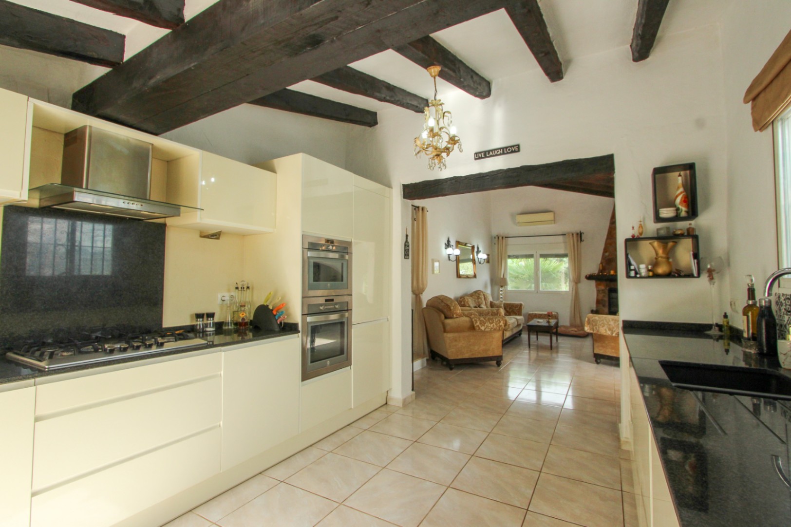 Beautiful Villa with Private Pool for Sale in El Aspre, Orba