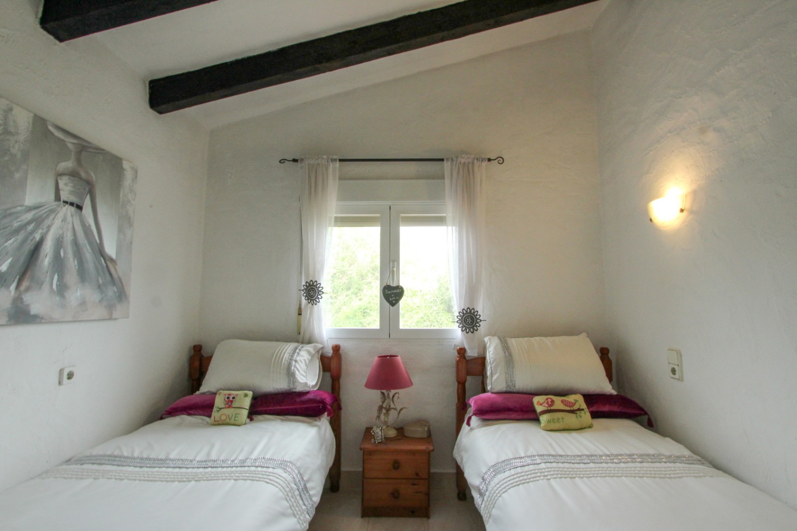 Beautiful Villa with Private Pool for Sale in El Aspre, Orba