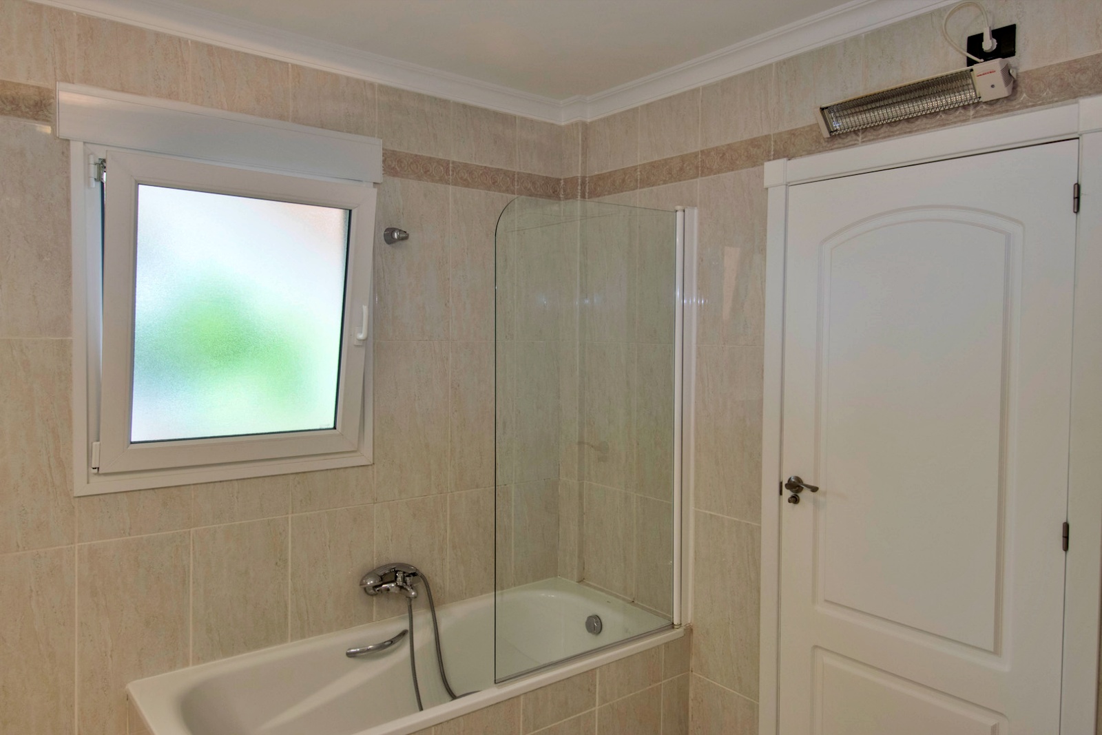 2-Bedroom Apartment in Benissa Costa For Sale 
