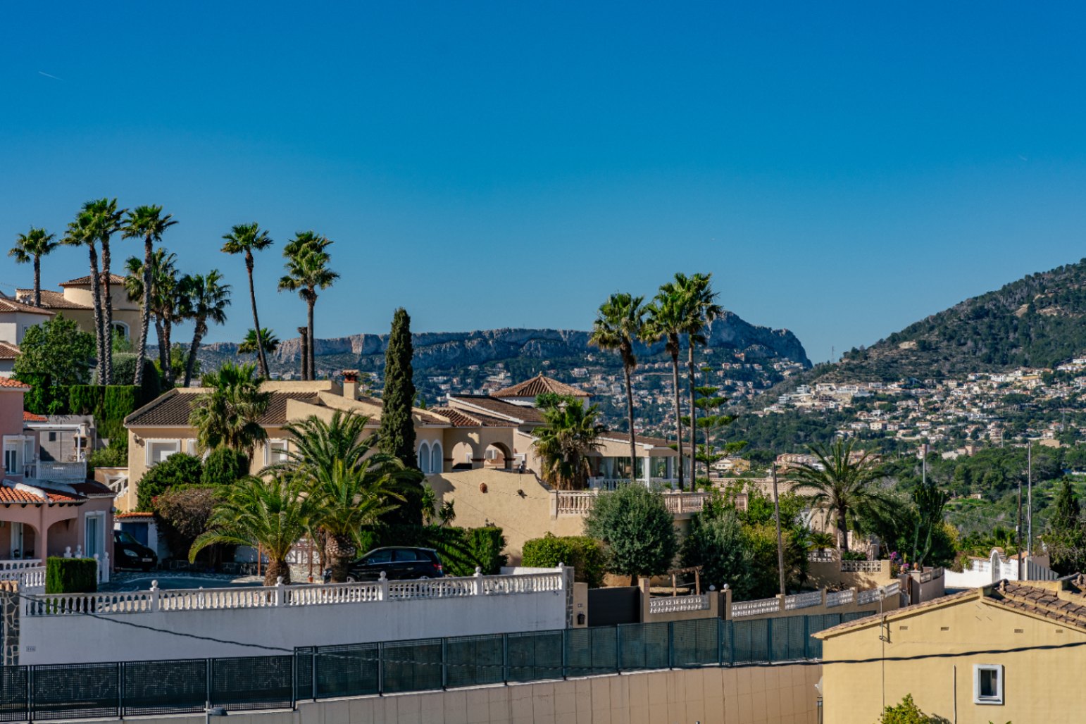 3 Bedroom Detached House in Calpe with Private Pool