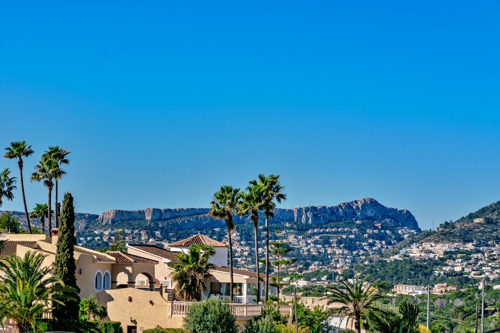3 Bedroom Detached House in Calpe with Private Pool