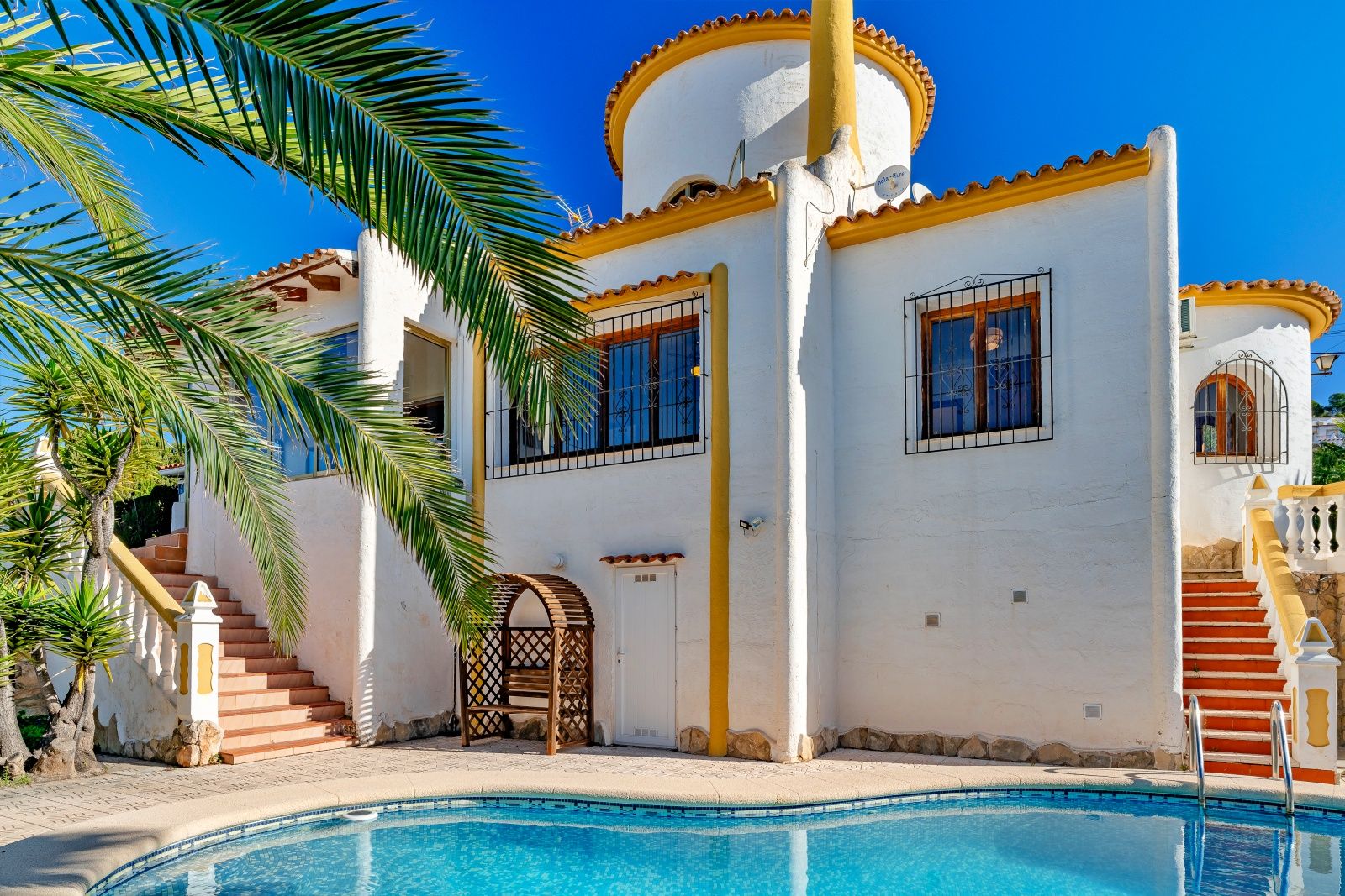 3 Bedroom Detached House in Calpe with Private Pool