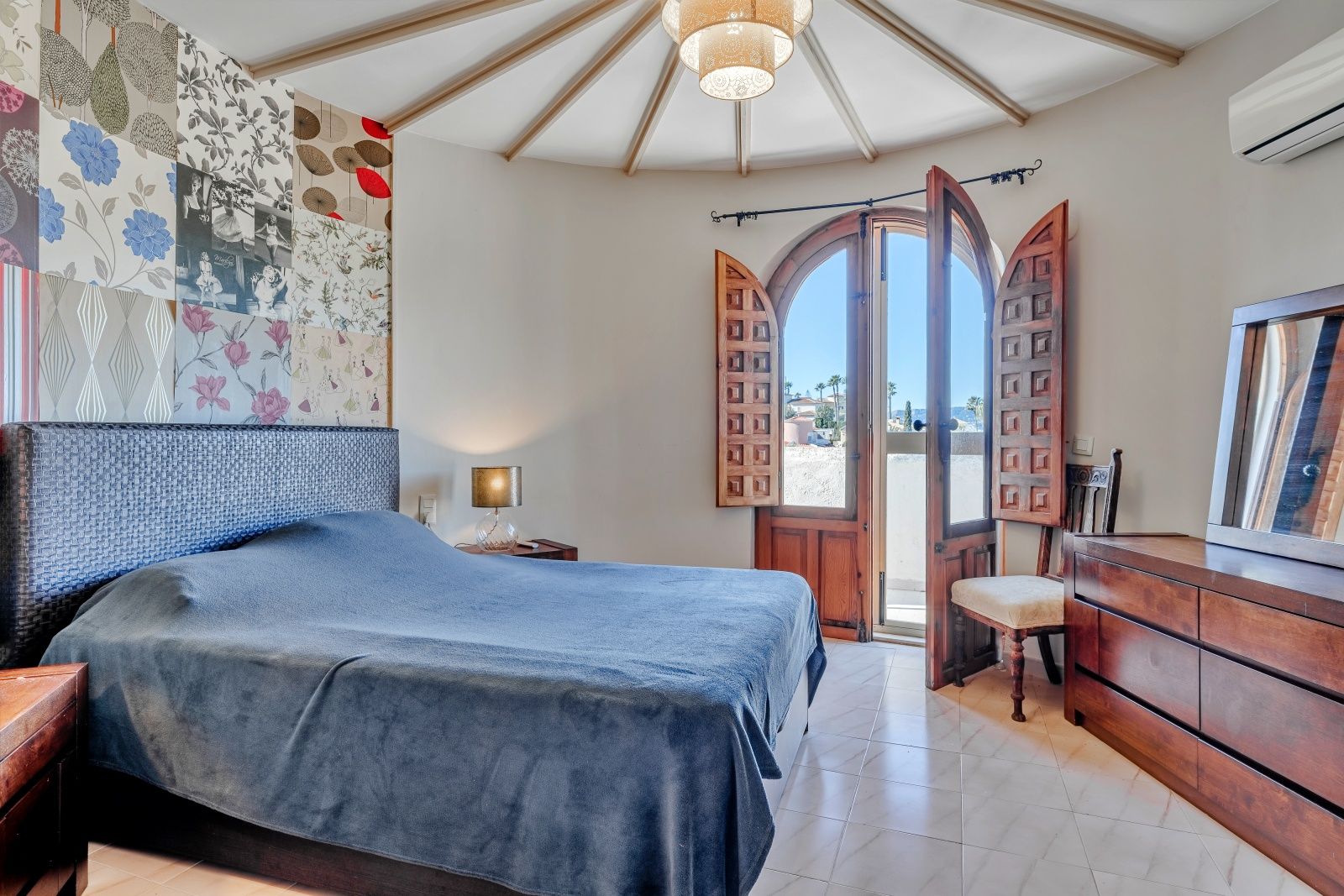 3 Bedroom Detached House in Calpe with Private Pool