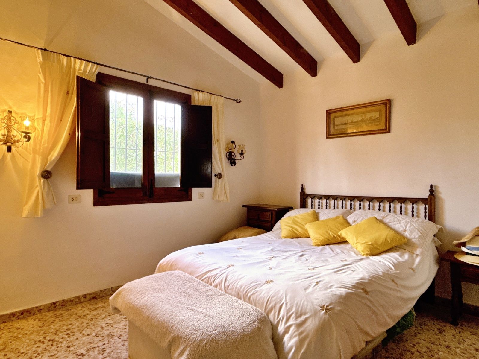 2-Bedroom Bungalow For Sale in La Sabatera, Moraira