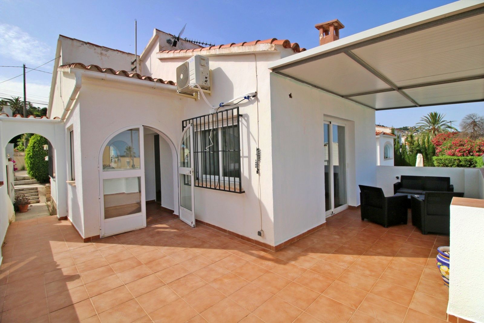 2 Bedroom Detached House in Calpe with Private Pool