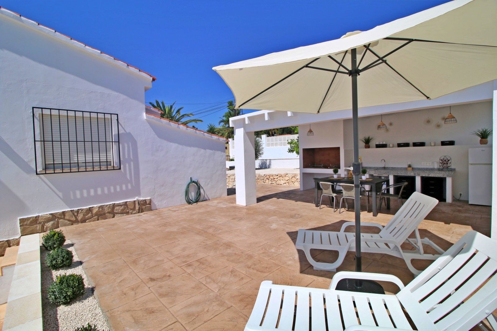 2 Bedroom Detached House in Calpe with Private Pool