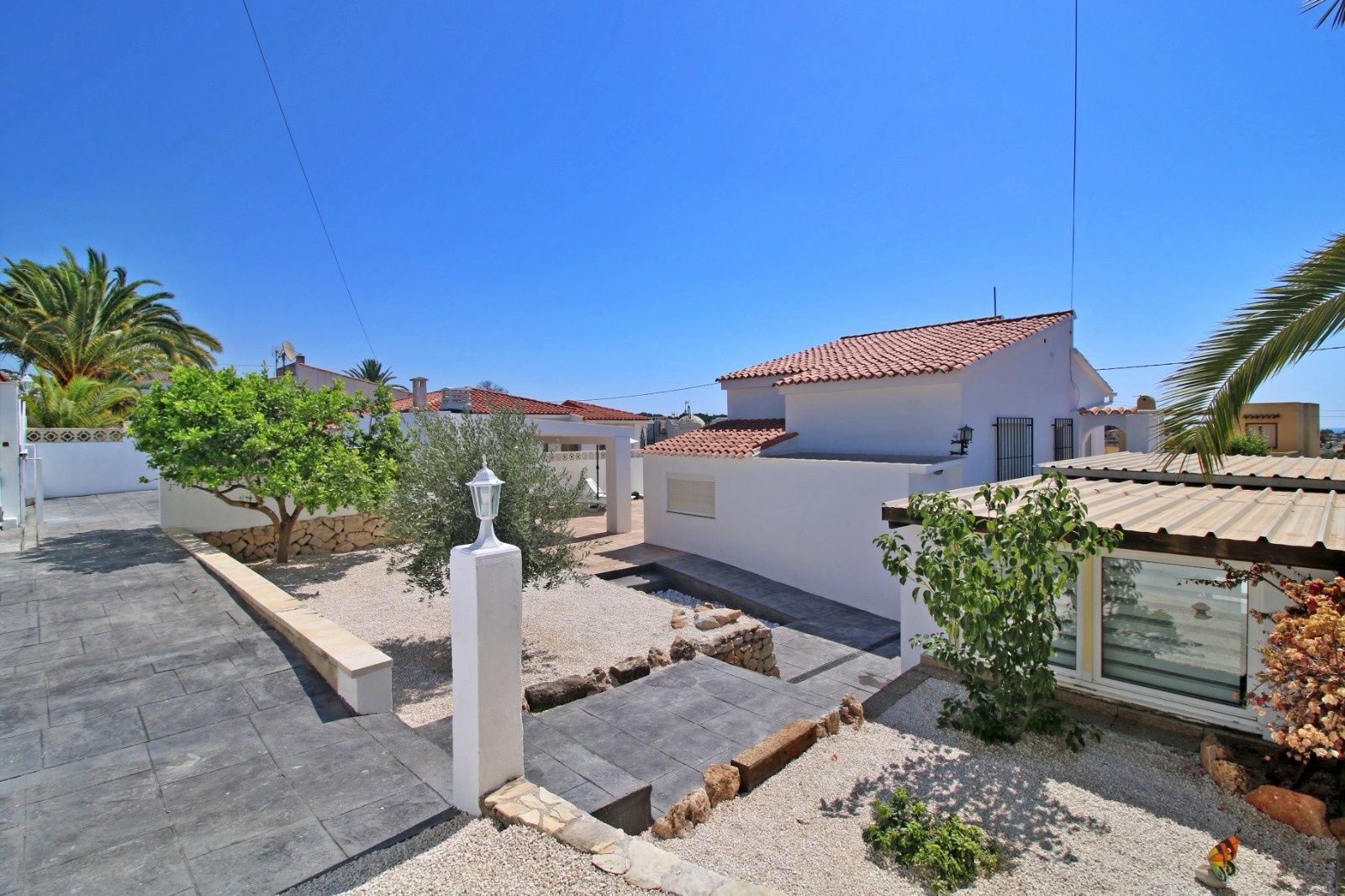 2 Bedroom Detached House in Calpe with Private Pool