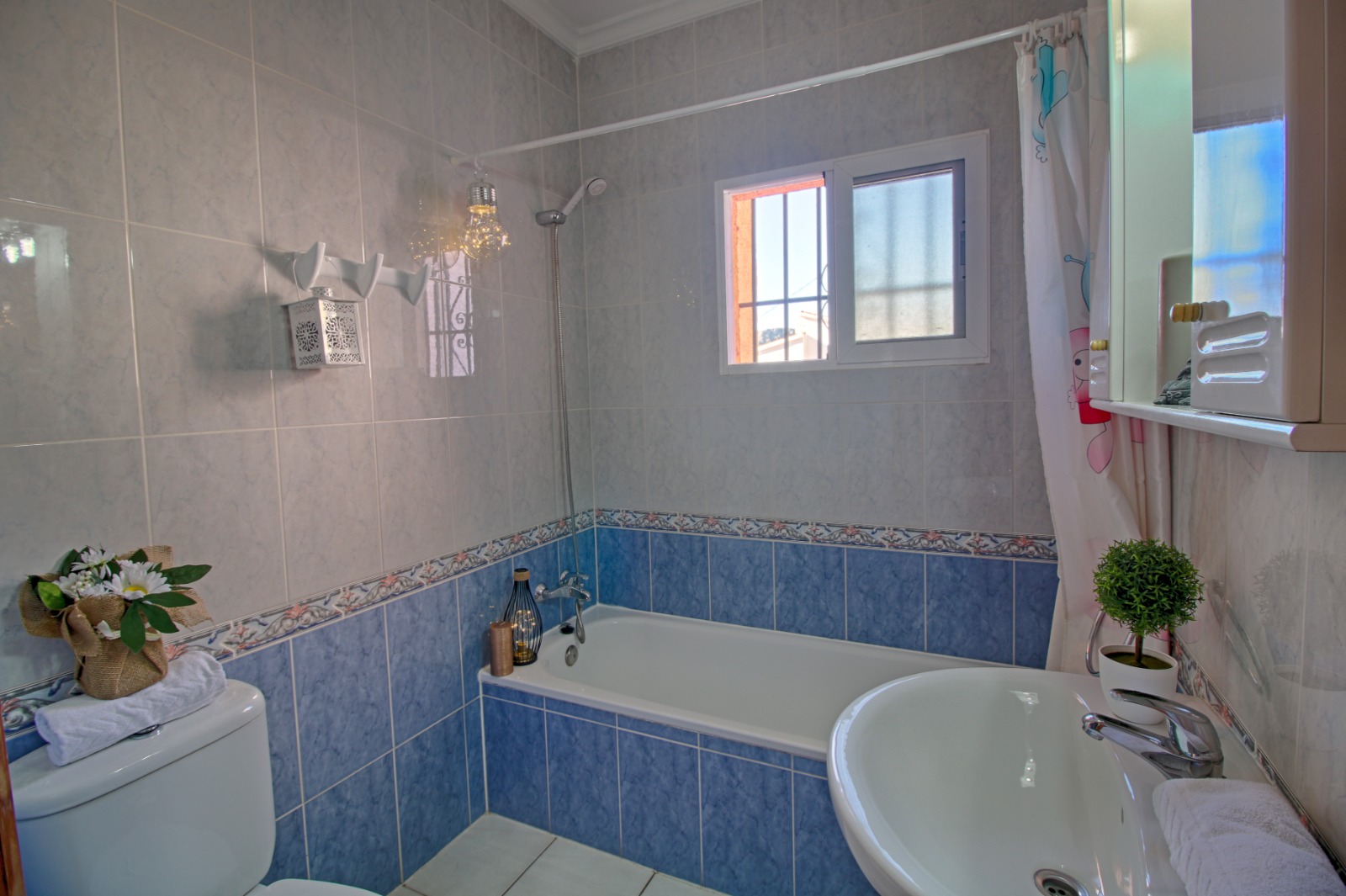 3 Bedroom Detached House in Calpe with Private Pool