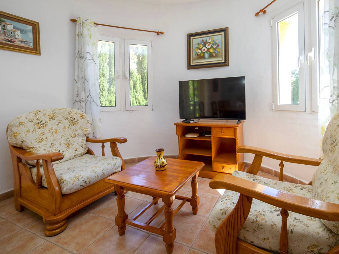 6 Bedroom Detached Villa in Calpe with Private Pool