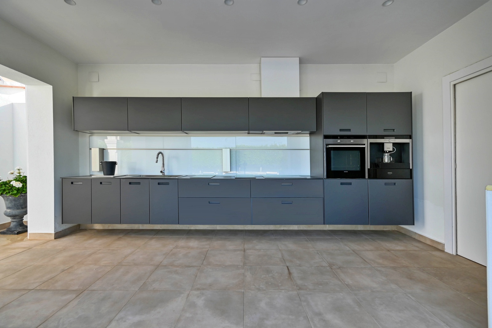4-Bedroom Villa with Private Pool For Sale in Paichi, Moraira