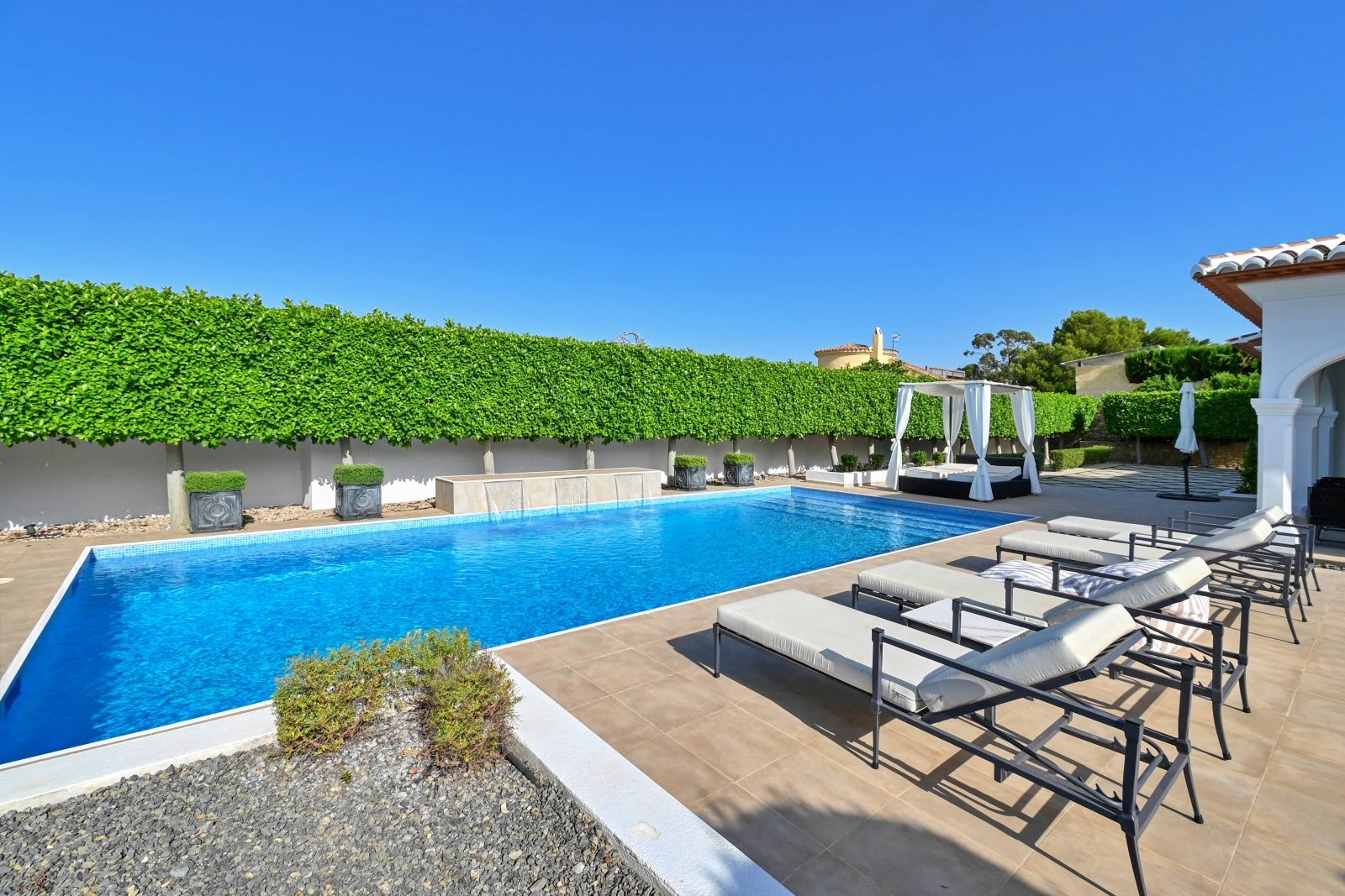 4-Bedroom Villa with Private Pool For Sale in Paichi, Moraira