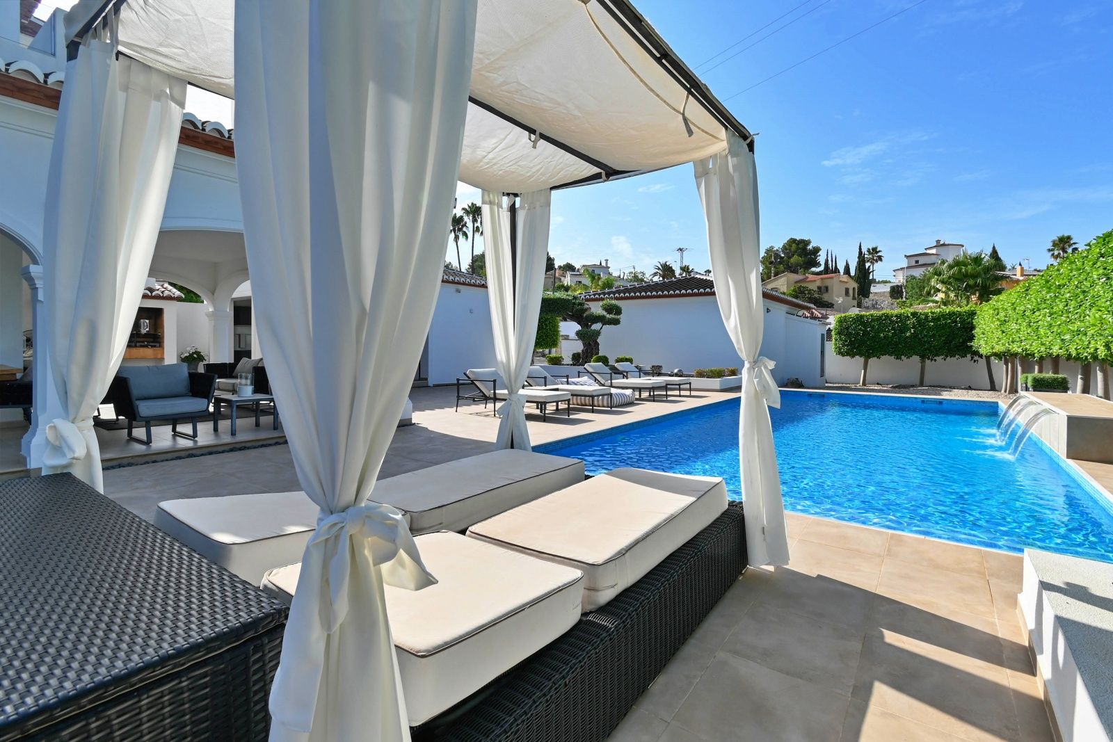 4-Bedroom Villa with Private Pool For Sale in Paichi, Moraira