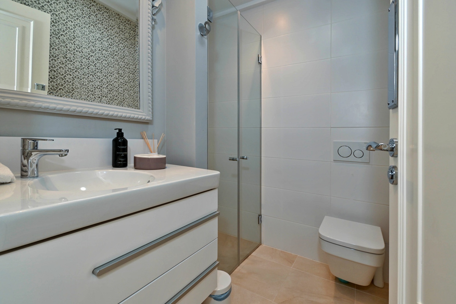 4-Bedroom Villa with Private Pool For Sale in Paichi, Moraira