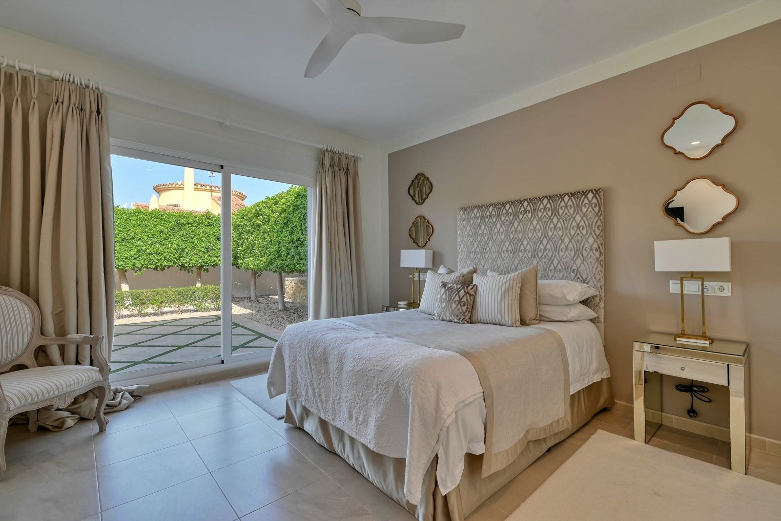 4-Bedroom Villa with Private Pool For Sale in Paichi, Moraira