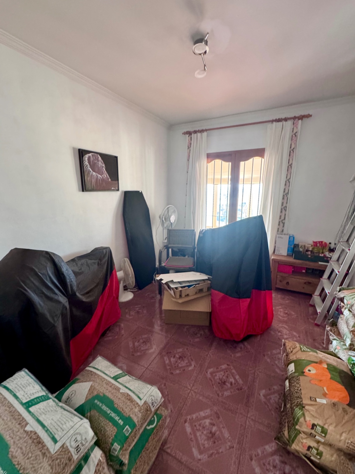 5 Bedroom Villa in Jávea with Large Garage and Workshop Space
