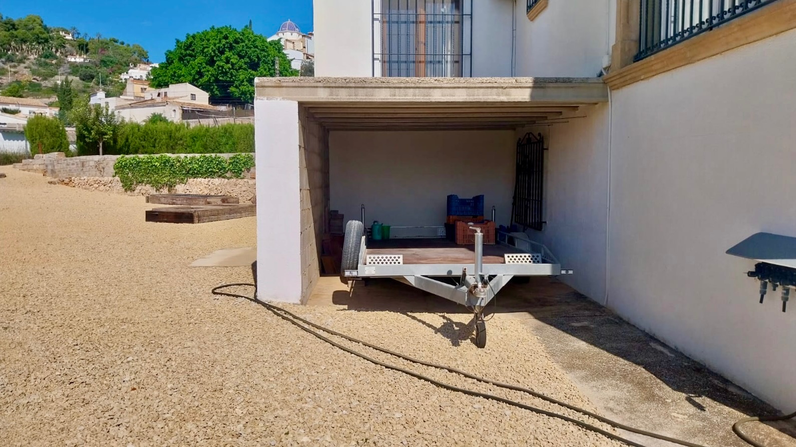 5 Bedroom Villa in Jávea with Large Garage and Workshop Space