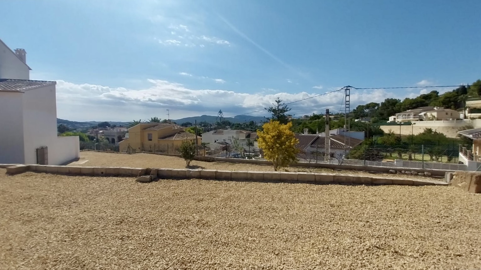 5 Bedroom Villa in Jávea with Large Garage and Workshop Space