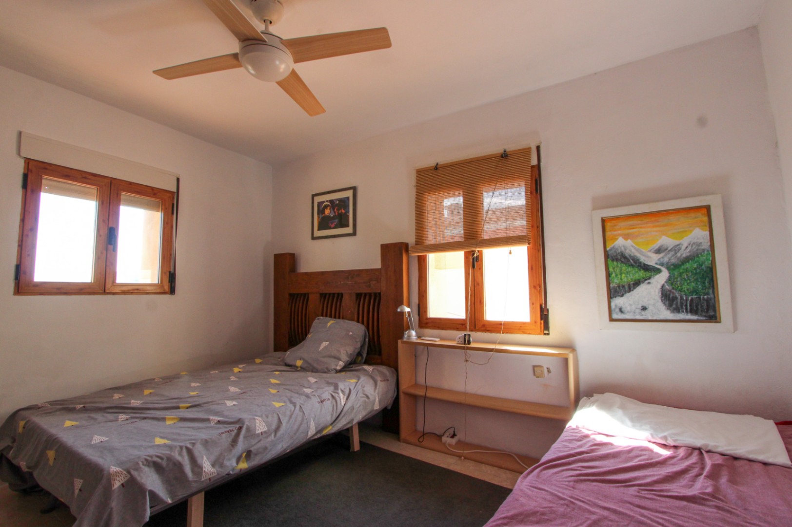 Rustic 4-Bedroom Townhouse with Mountain Views and Terrace