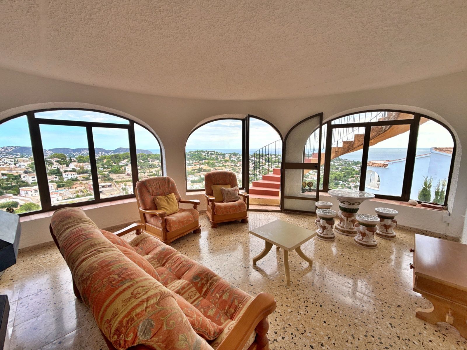 Villa for Sale in Baladrar, Benissa with Independent Guest Accommodation
