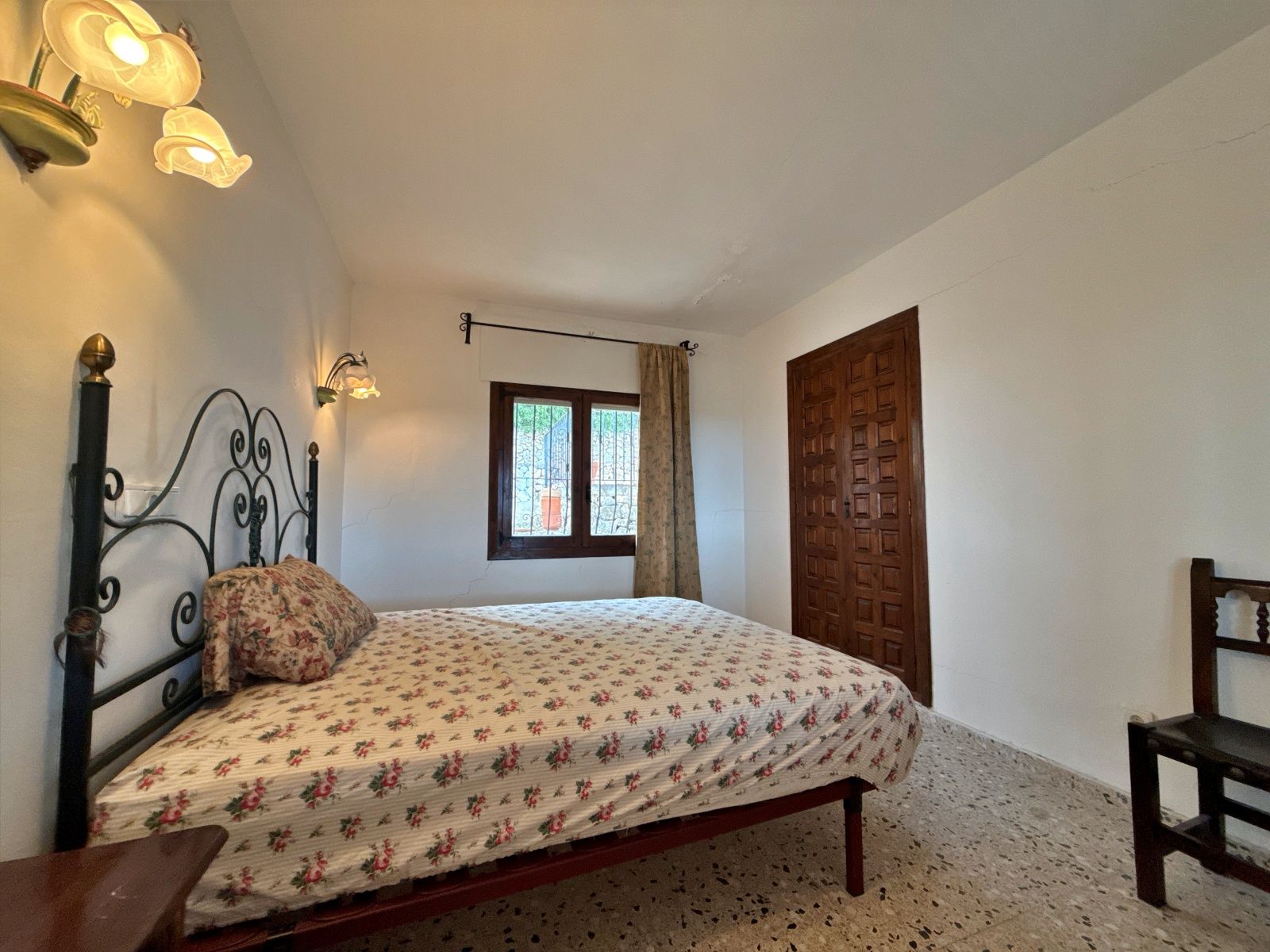 Villa for Sale in Baladrar, Benissa with Independent Guest Accommodation