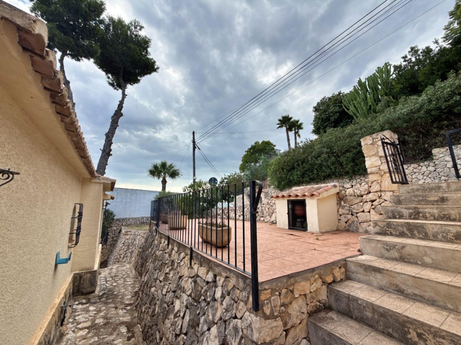 Villa for Sale in Baladrar, Benissa with Independent Guest Accommodation