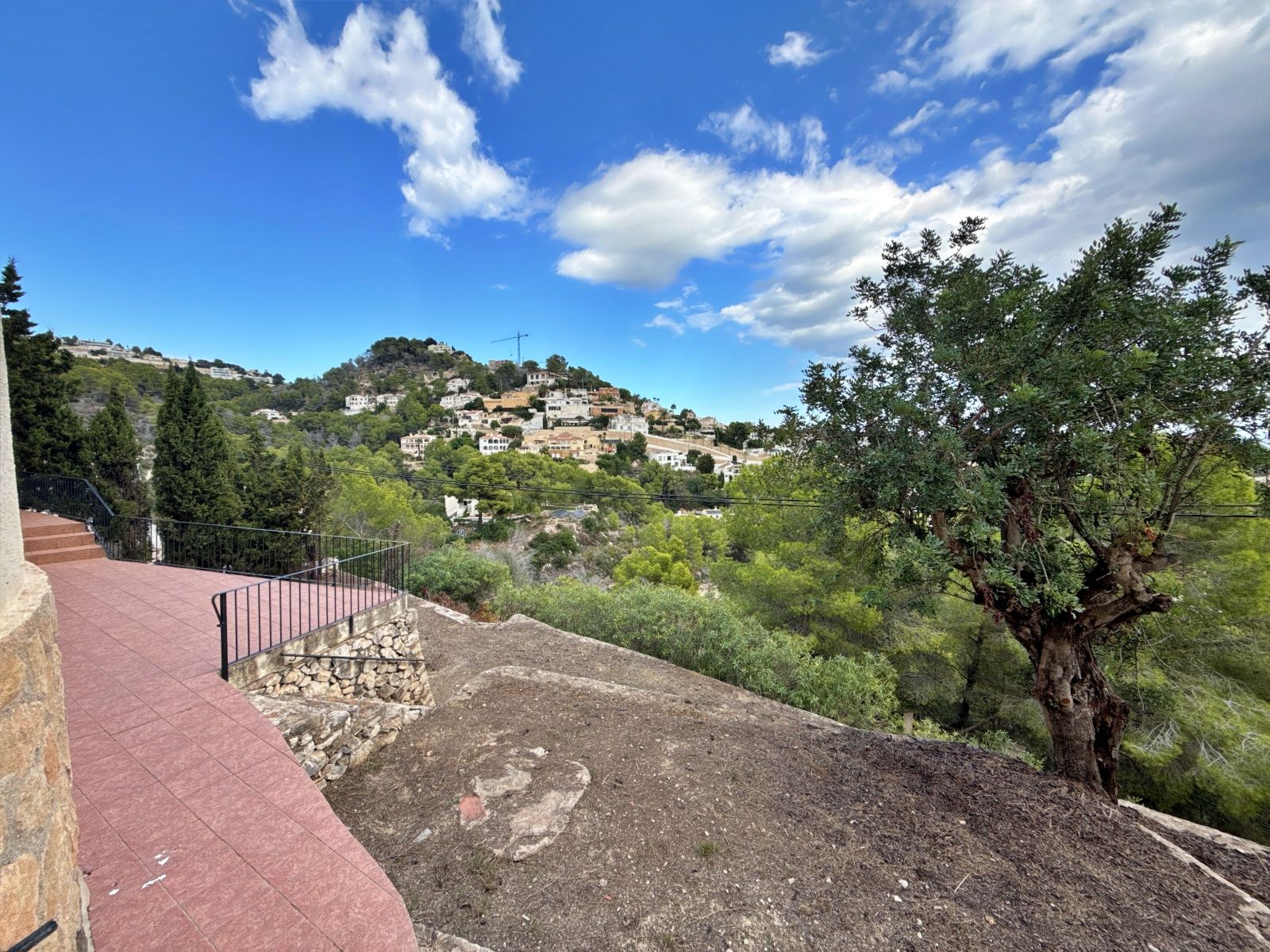 Villa for Sale in Baladrar, Benissa with Independent Guest Accommodation