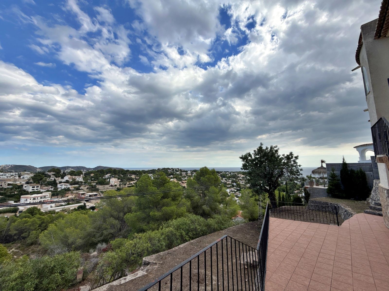 Villa for Sale in Baladrar, Benissa with Independent Guest Accommodation