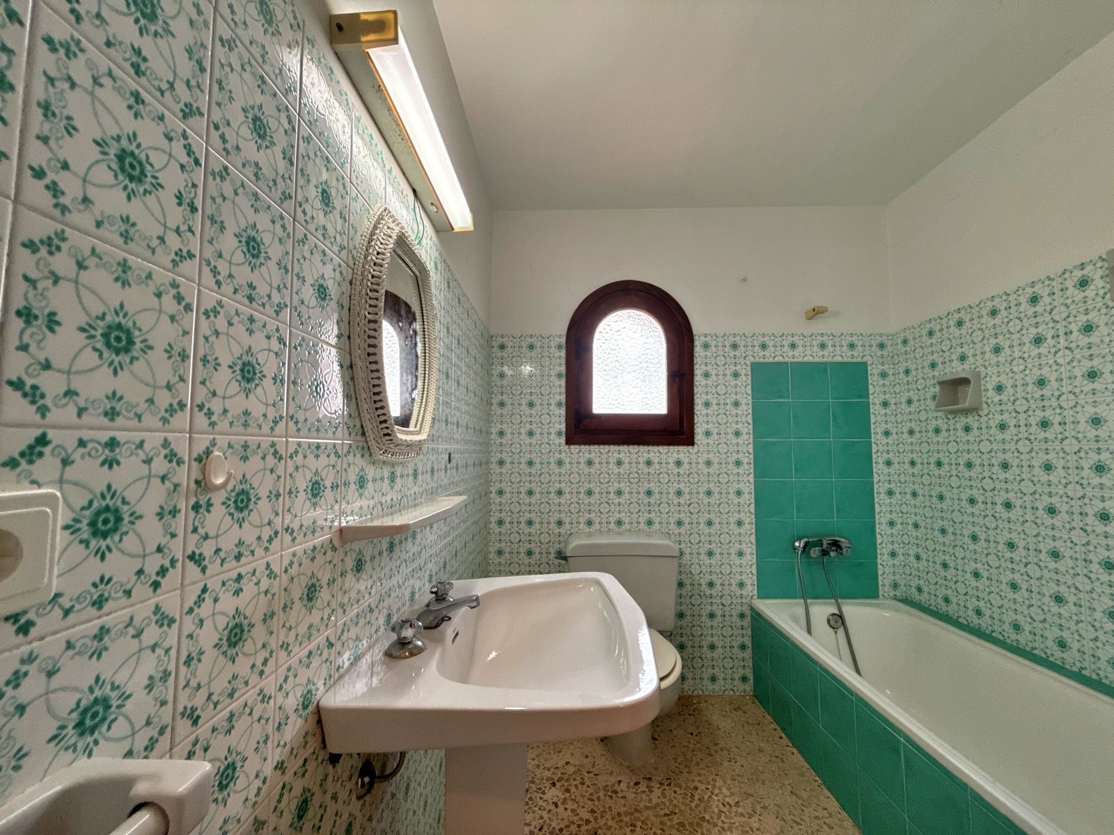Villa for Sale in Baladrar, Benissa with Independent Guest Accommodation