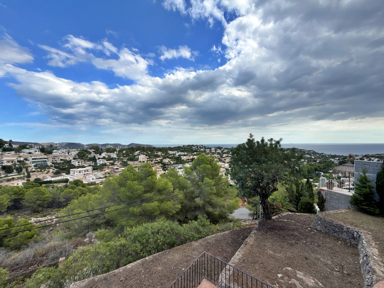 Villa for Sale in Baladrar, Benissa with Independent Guest Accommodation