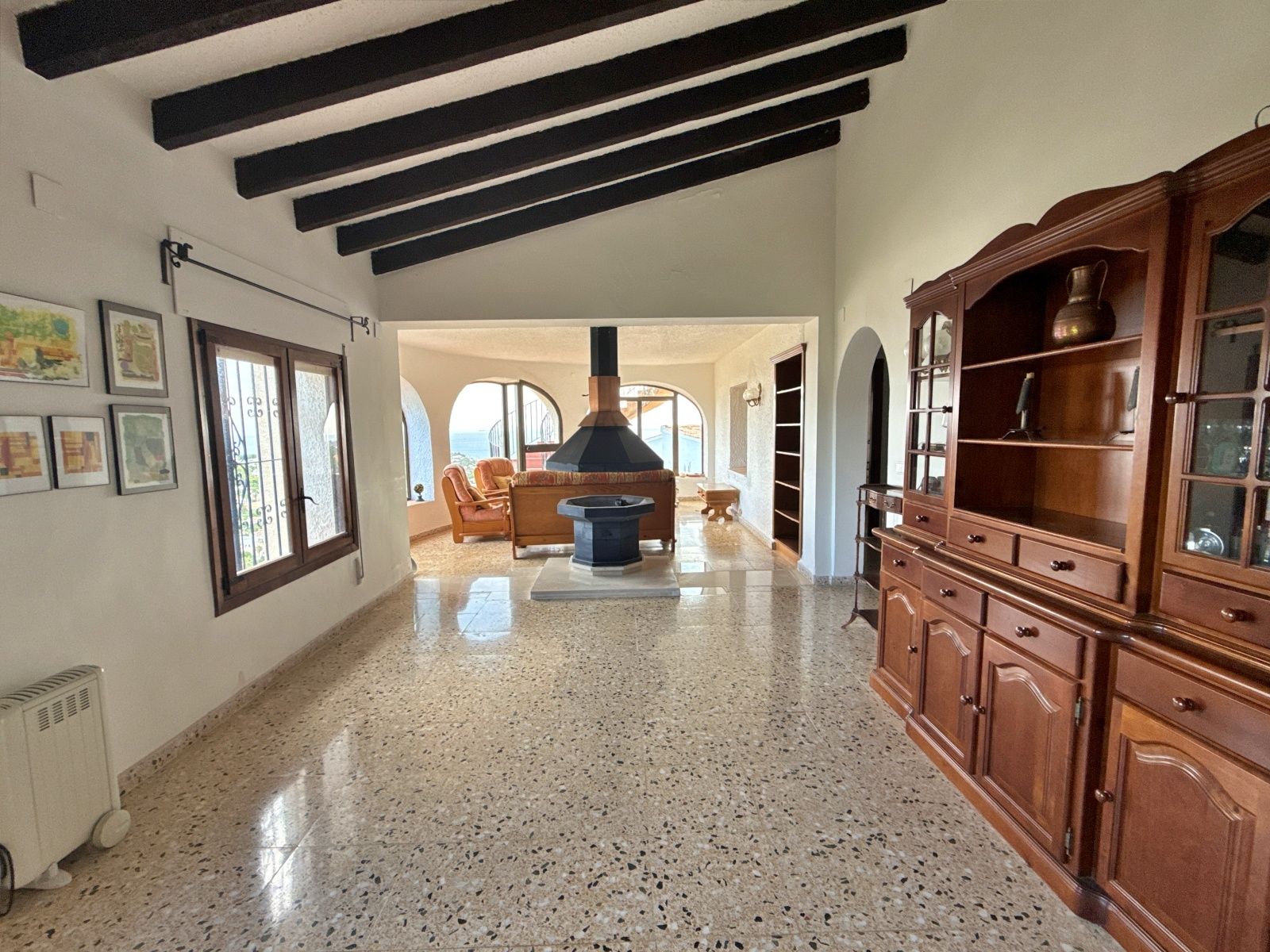 Villa for Sale in Baladrar, Benissa with Independent Guest Accommodation